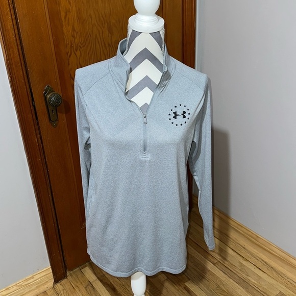 2/$20Under Armour tactical loose, long sleeve shirts, size small heat gear. - Picture 2 of 4
